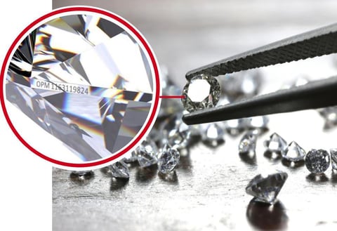 Micromarcare laser pentru componente de mici dimensiuni – exemplu Automator